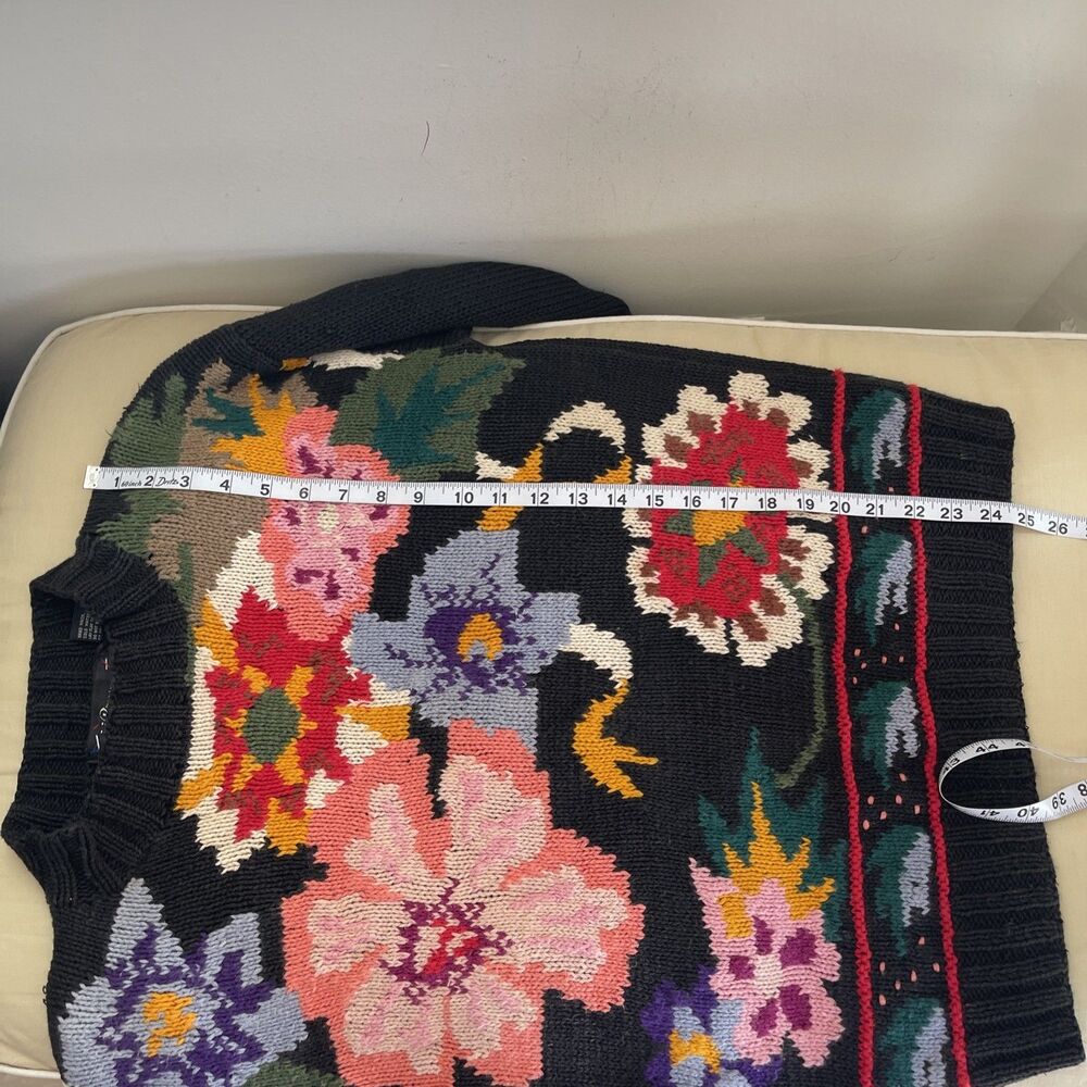 VTG 80s JJ Browne Black Multicolor floral hand Knit Sweater L - Picture 5 of 8